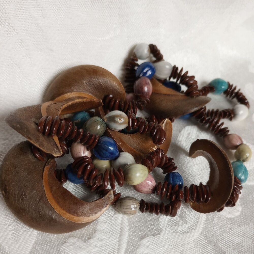 Vintage 60s Hawaiian Koa & Kukui Nut Seed Bead Necklace pink teal  32” Preowned